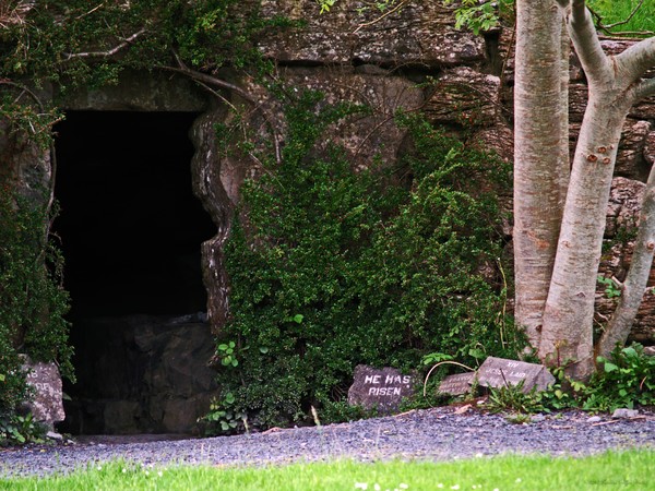 He Has Risen