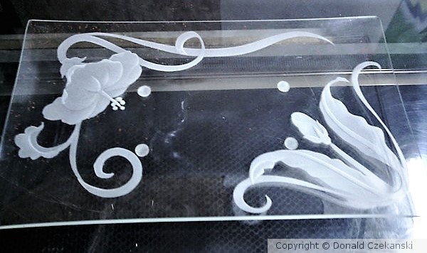 Sandblast-etched Glass Dish