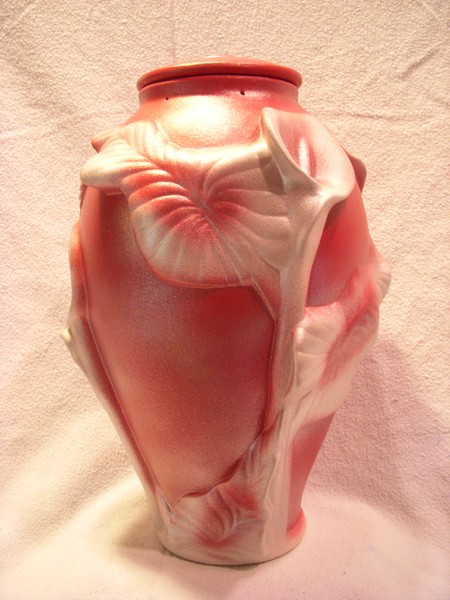 Red Lily Bio Clay Urn