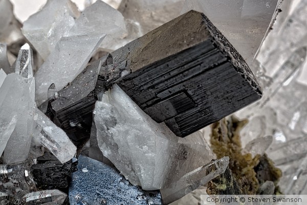KU 03 BlackCrystal