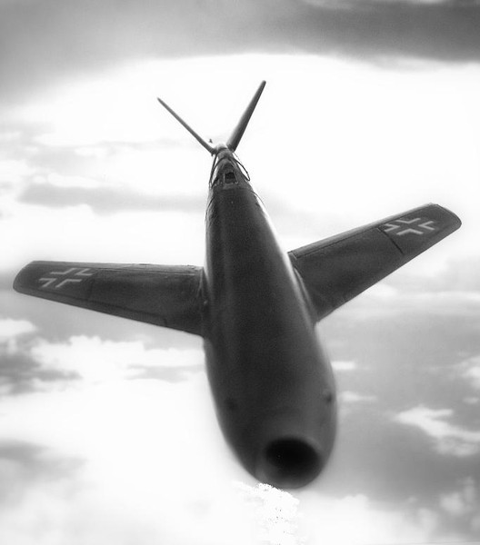 Me P1106