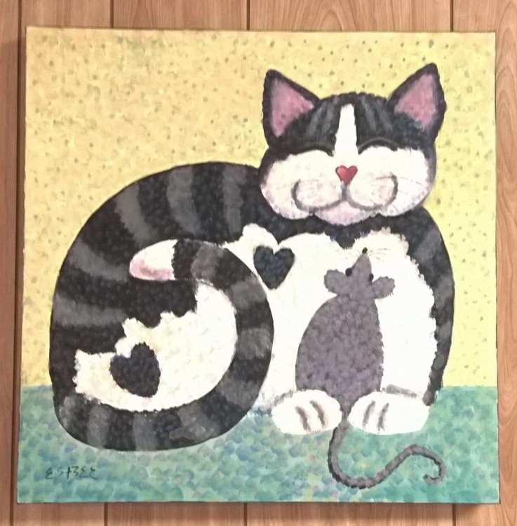 Cat Loves Mousie