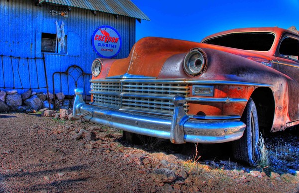 OLD car HDR