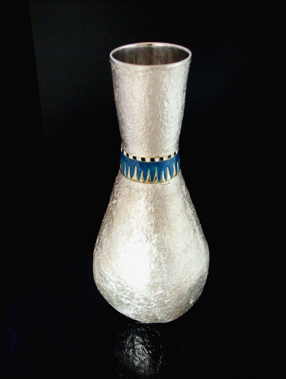 tutankhamun silver flask