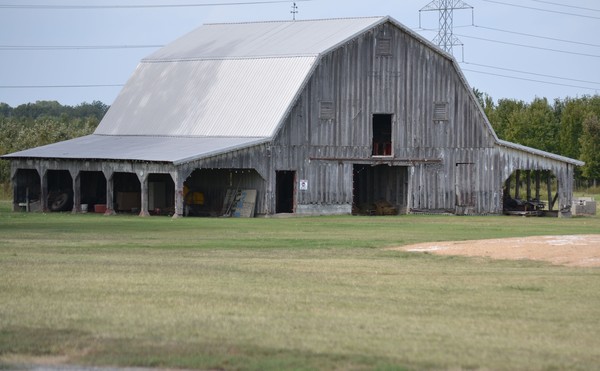 Barn