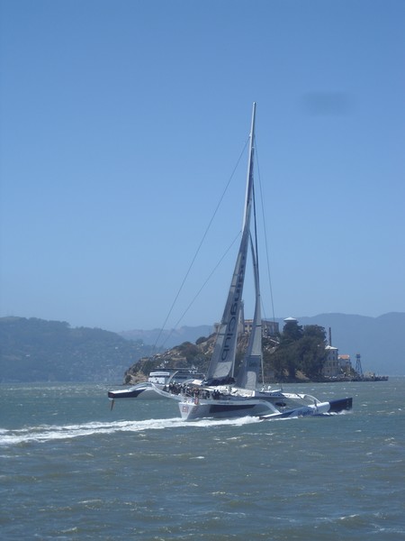 Tri-Hul