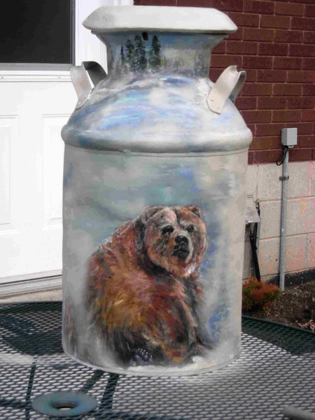 Kodiak on Milkcan
