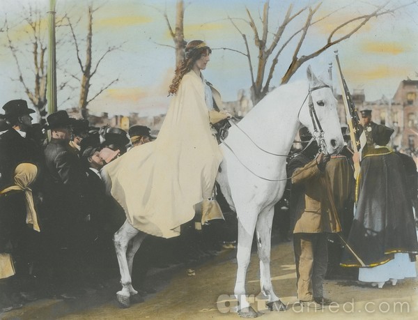 Suffragette Marching in DC, Circa 1913