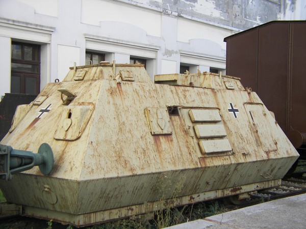 German armored train vehicle