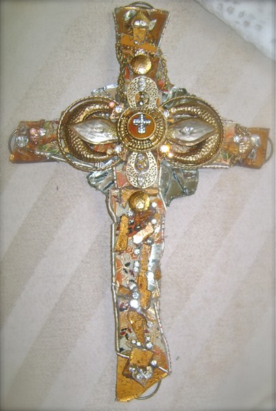 VINTAGE JEWERLY CROSS, SILVR/GLD