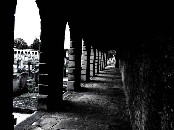 Brompton Cemetery & other London images 1-9