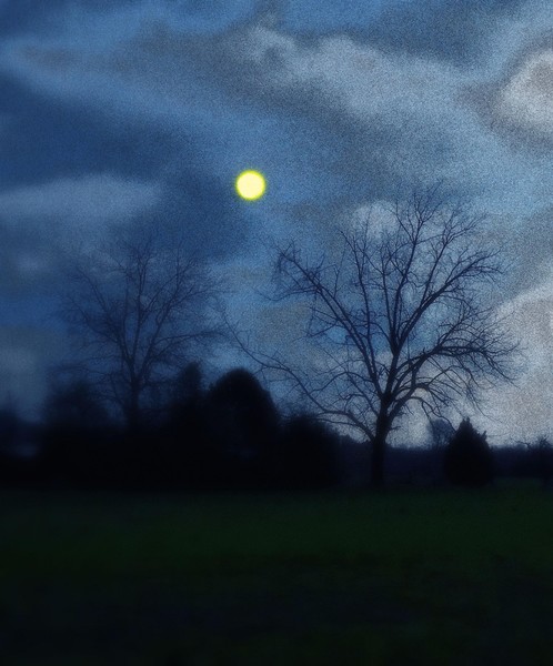 La luna busso'...