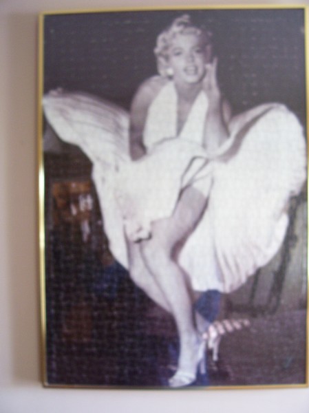 MARILYN MONROE