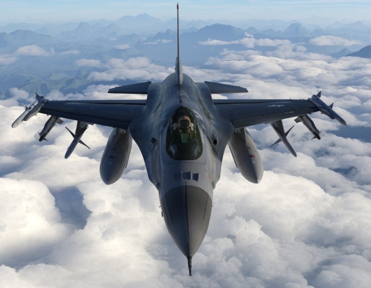 F 16