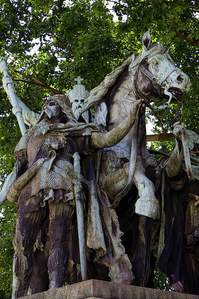 Charlemagne at Notre Dame