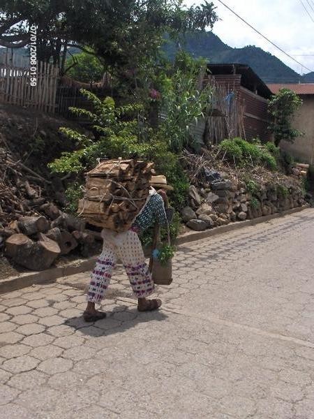 GUATEMALA MAN WORKING HARD