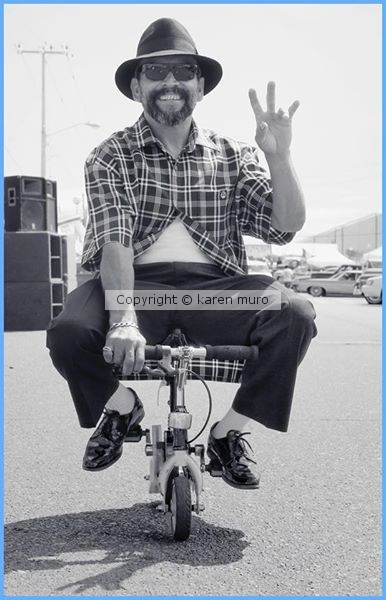KAREN MURO BICYCLE