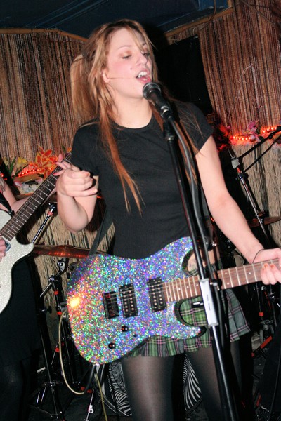 ROCKIN CHICK