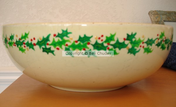 Holly Bowl