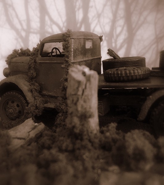 DUMPY'S RUSTY TRUCK