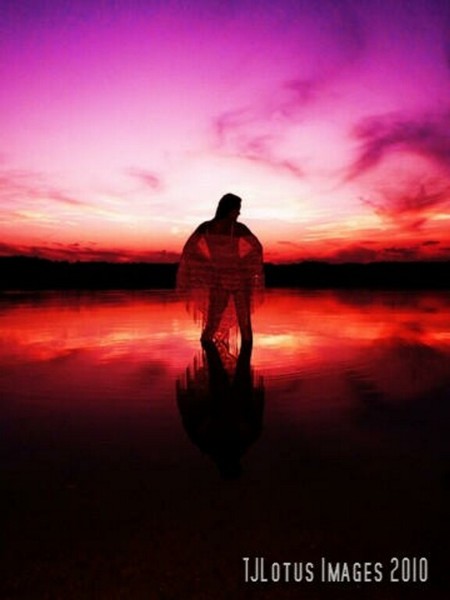 girl and the water (15)