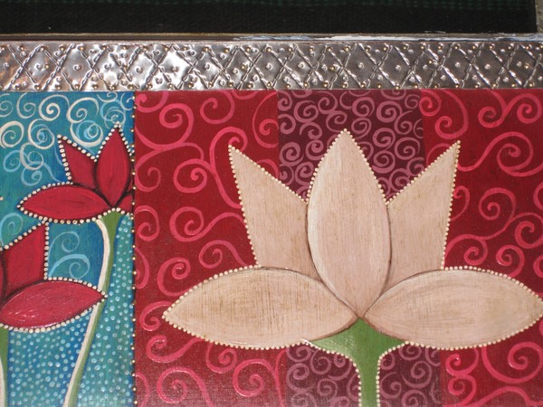 Coffee table / LOTUS design