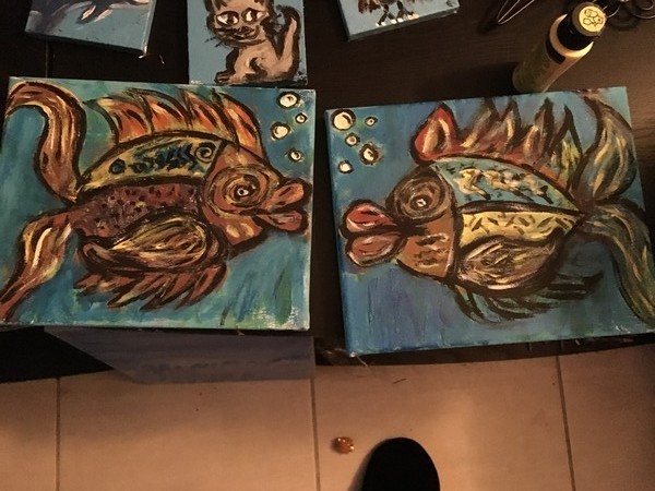 kissing fish