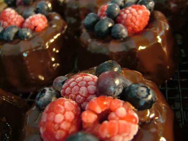 Ghirardelli lava and fruit mini's