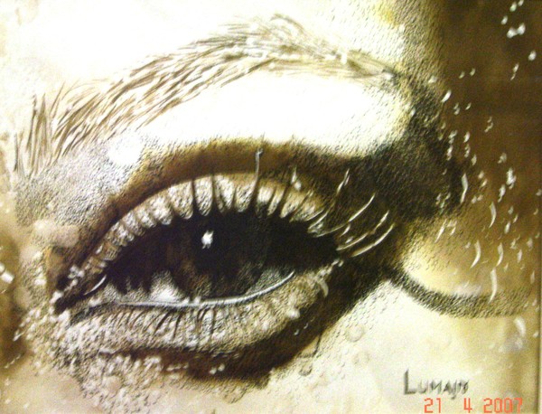 Eye