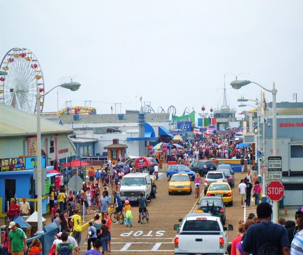 SANTA MONICA PIER, CALIFORNIA