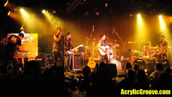 acrylicgroove live @ the coach house