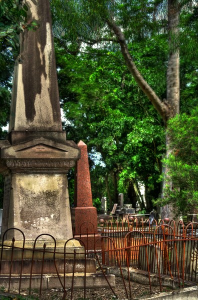 Dutton Park Cemetery