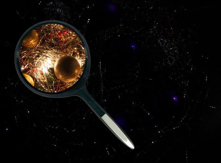christmas-universe-magnified
