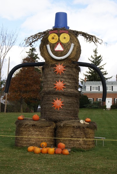 HAPPY HALLOWEEN