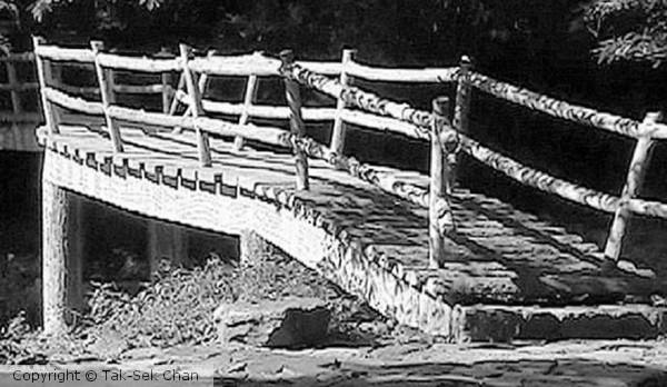 Tiny Bridge, Zhangjiajie, China