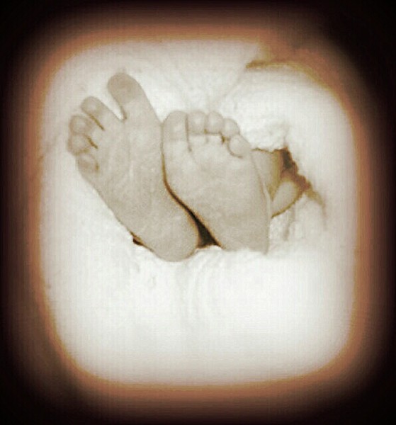 Tiny Toes