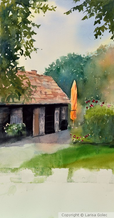 Yard with parasol