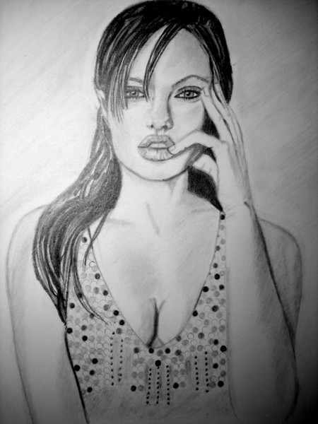ANGELINA JOLIE