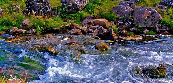 Icelandic nature and water !