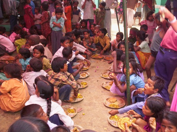  NAV RATRI