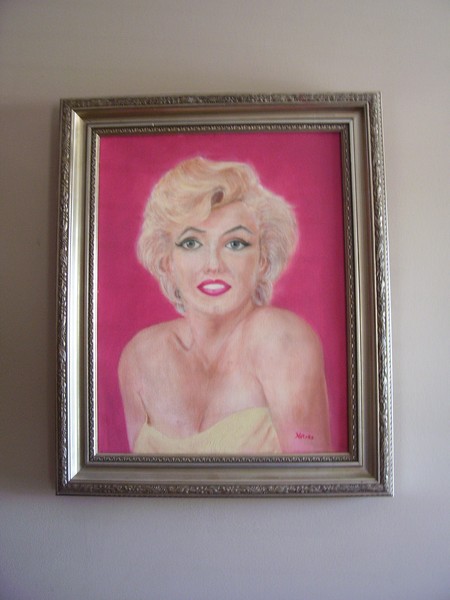 MARLYN MONROE