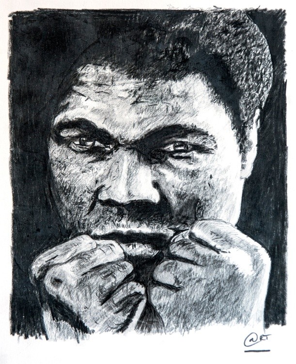 Robert Thompson-19