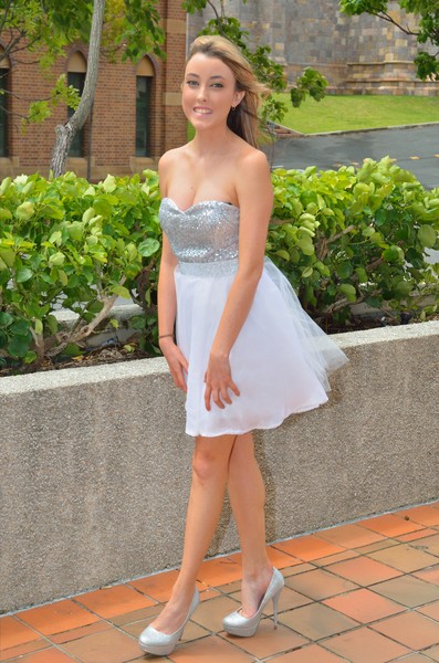 Matching high heeled shoes