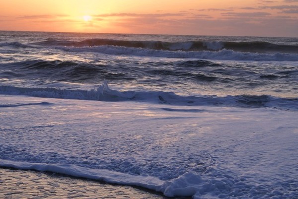 Sea Rolling