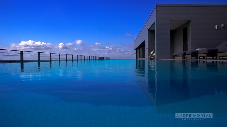 ROOFTOP POOL BATON ROUGE