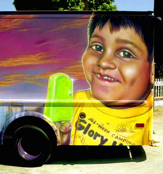 MEXICAN CHAMACOS... spraypainted trucks