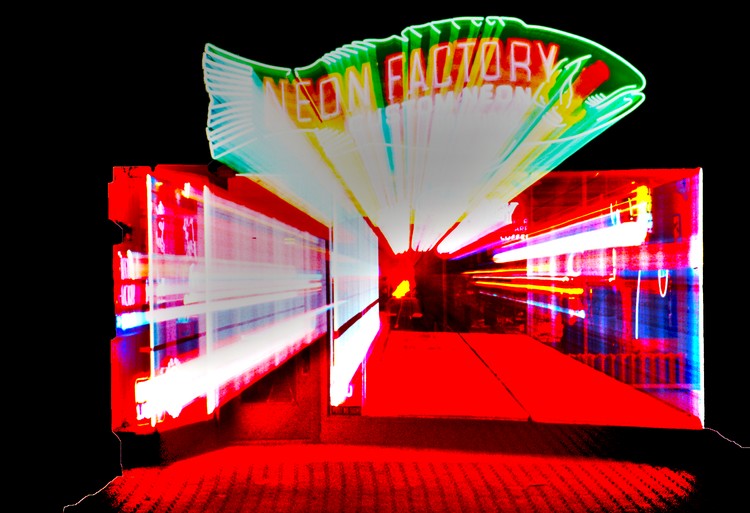Neon Factor W024