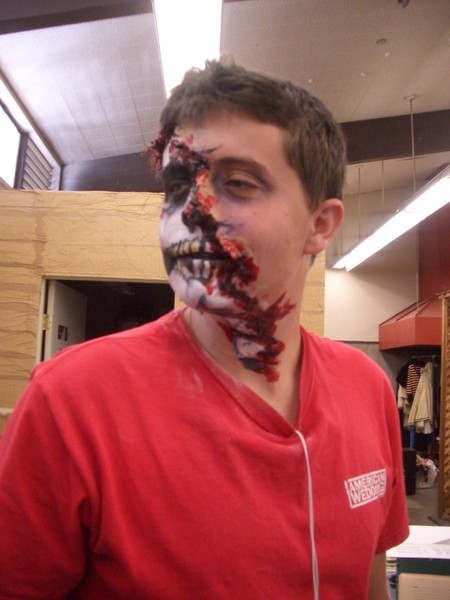 1/2 Skeleton Rotting Face, Side View