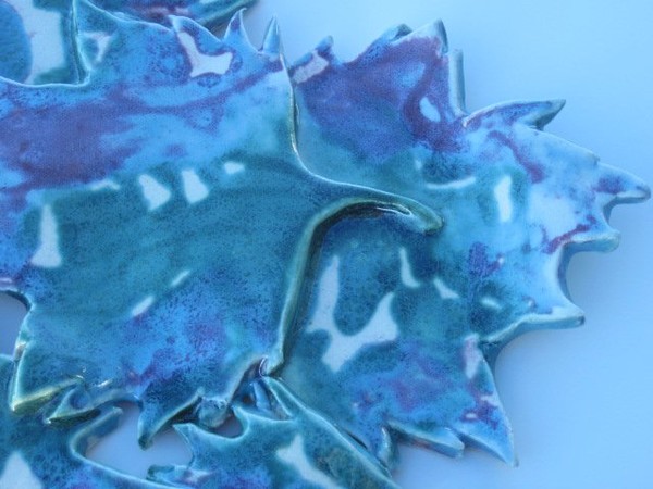 close up on leaf platter