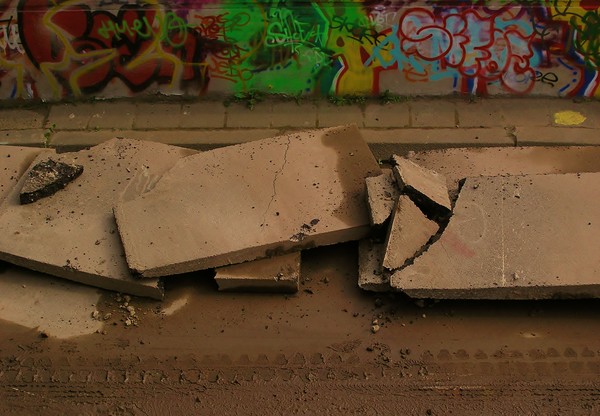 Broken road 